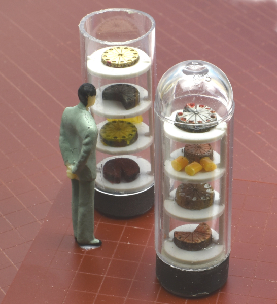 Kuchenvitrine rund 2 Stk.